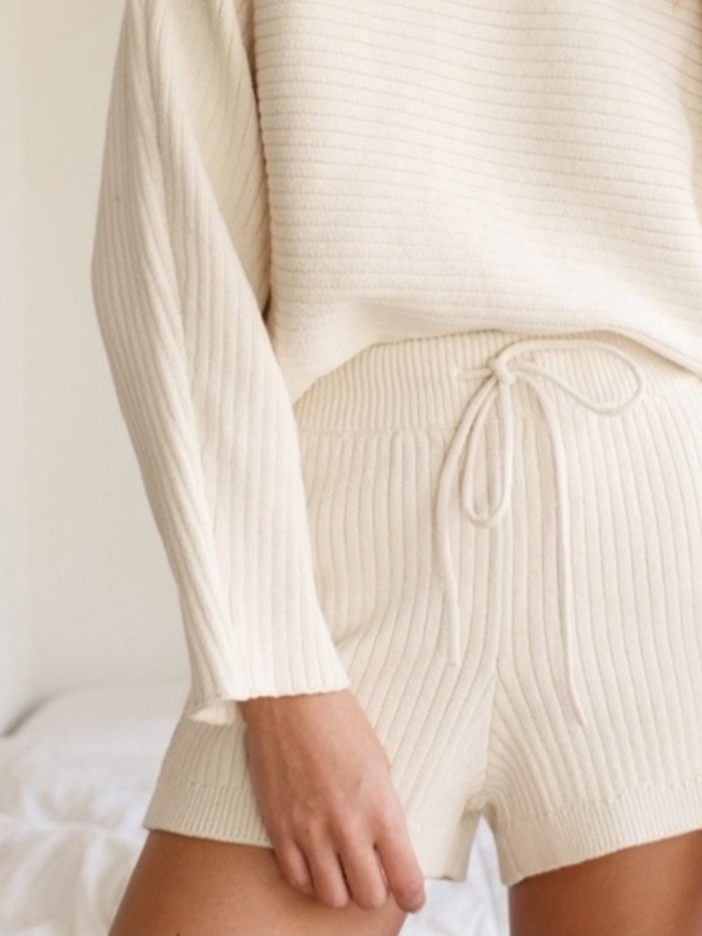 Reformation Cream Ribbed Drawstring Shorts - Picture 4 of 4